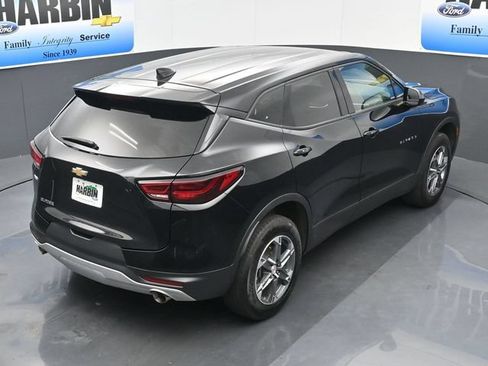Used 2025 Chevrolet Blazer LT FWD image 26