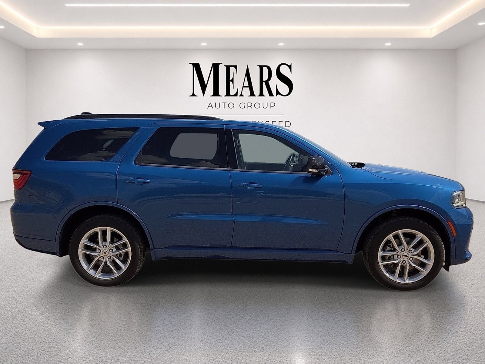 Used 2025 Dodge Durango GT AWD/4WD image 6