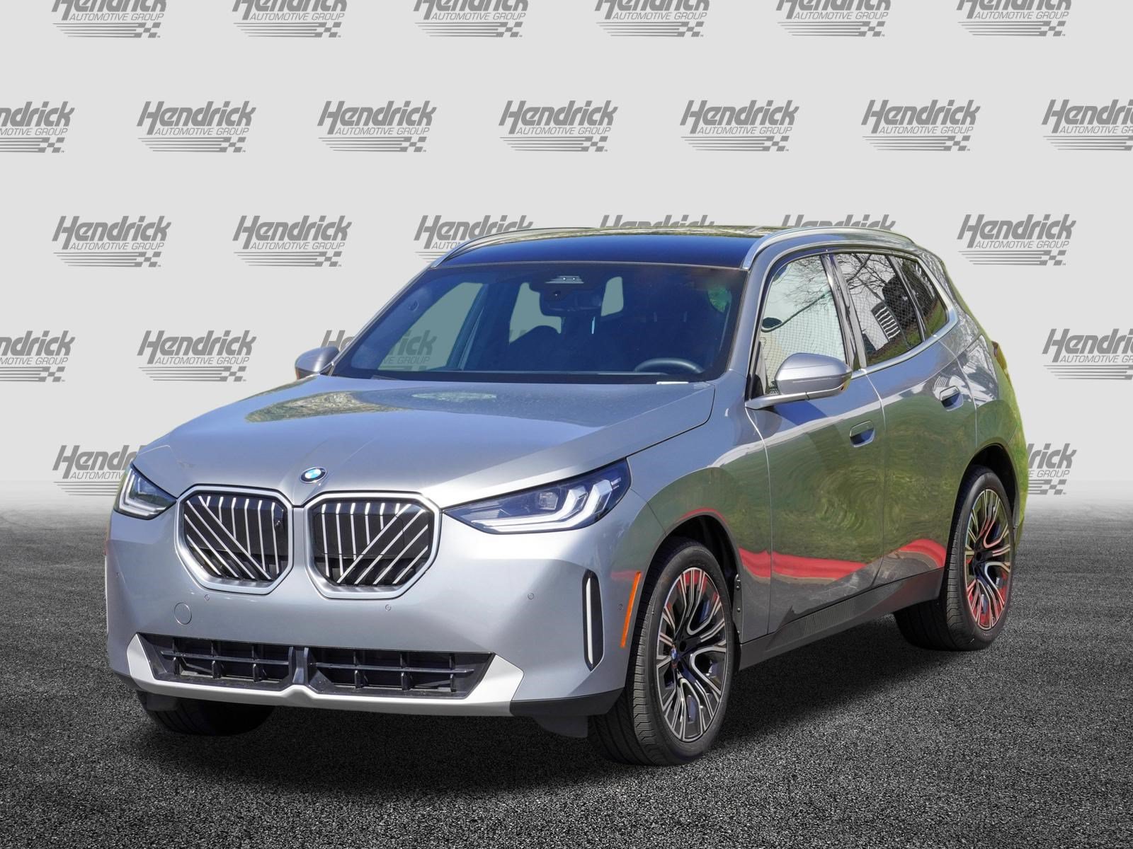 Certified 2025 BMW X3 xDrive30i AWD/4WD image 5