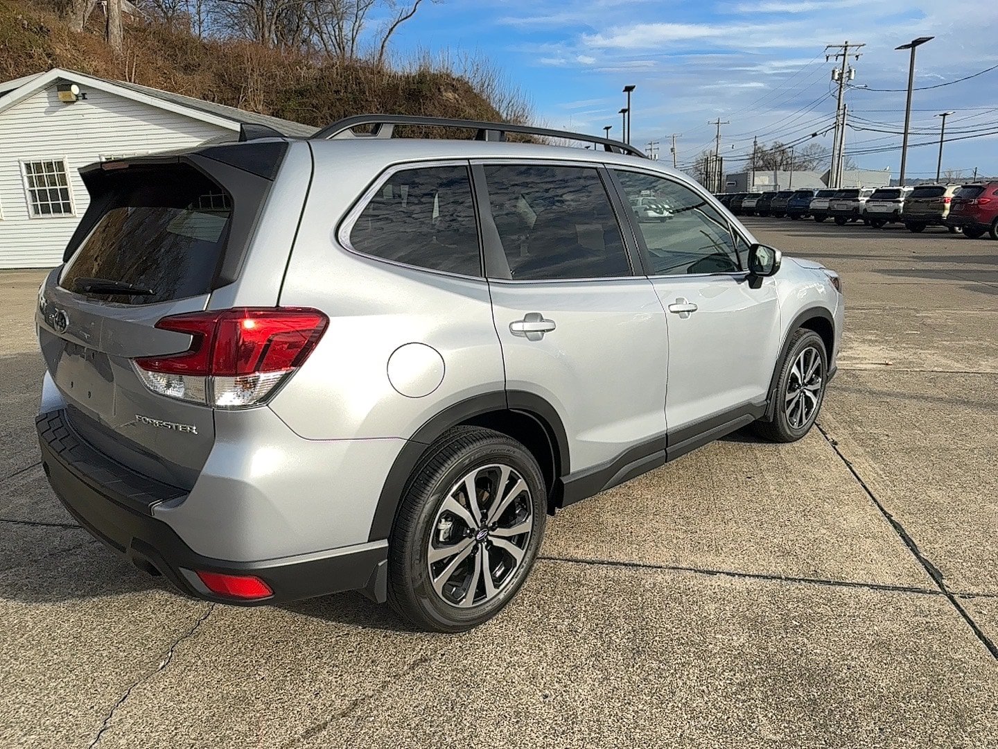 Used 2024 Subaru Forester Limited AWD/4WD image 4