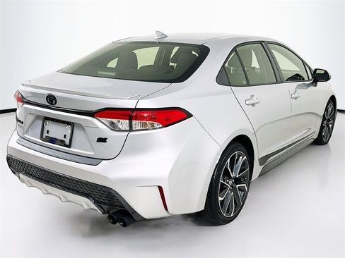 Used 2022 Toyota Corolla SE image 5