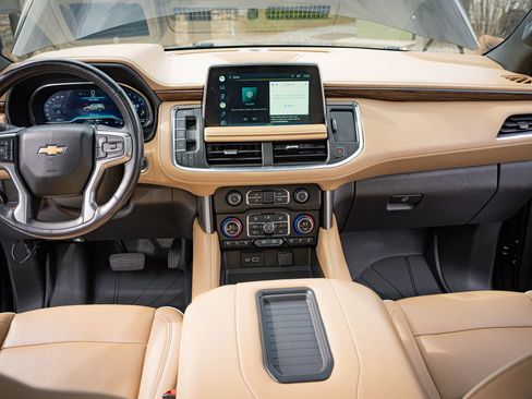 Used 2022 Chevrolet Tahoe Premier image 32