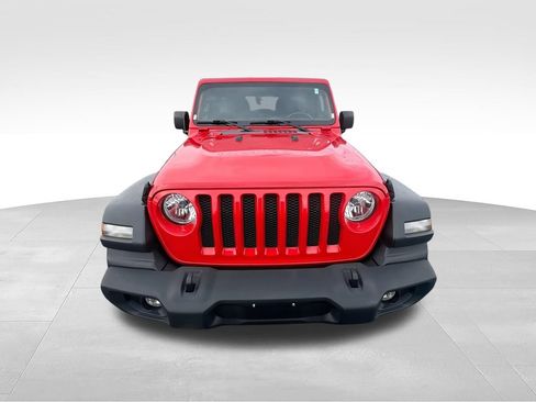 Used 2021 Jeep Wrangler Unlimited Sport AWD/4WD image 3