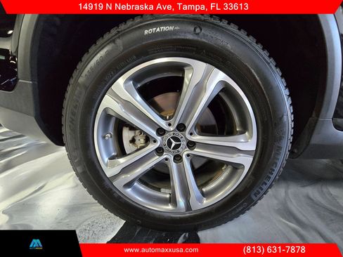 Used 2021 Mercedes-Benz GLC 300 w/ Premium Package image 39