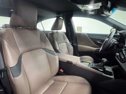 Certified 2023 Lexus ES 350 w/ Premium Package FWD image 11