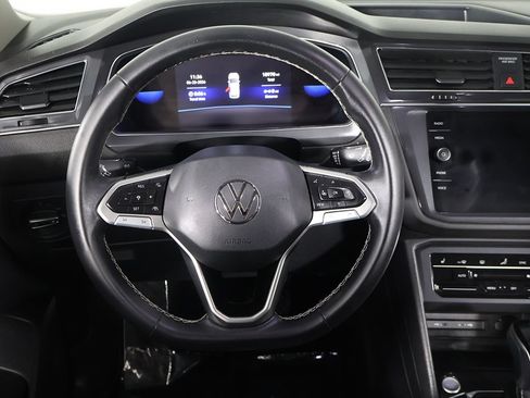 Used 2023 Volkswagen Tiguan SE FWD image 37