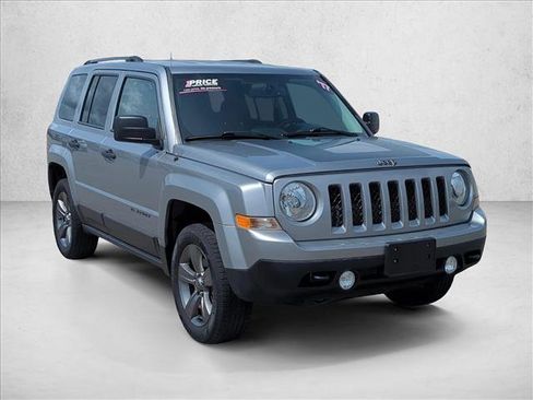 Used 2017 Jeep Patriot Sport AWD/4WD image 3