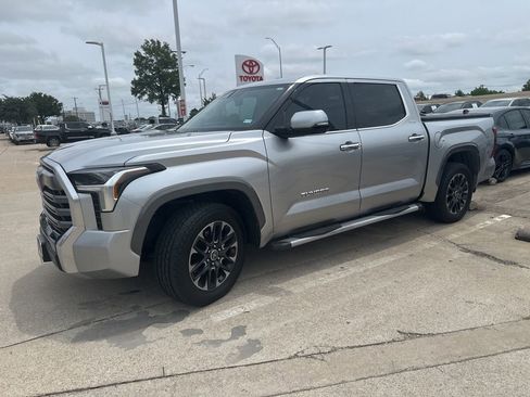Used 2023 Toyota Tundra Limited w/ Power Package RWD image 1