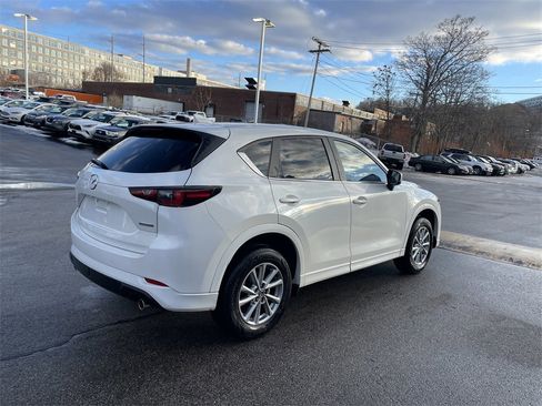 Used 2024 MAZDA CX-5 AWD 2.5 S w/ Preferred Package image 8