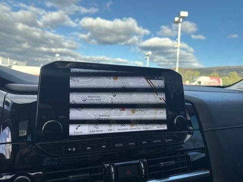 Certified 2023 Nissan Pathfinder SL w/ SL Premium Package image 17