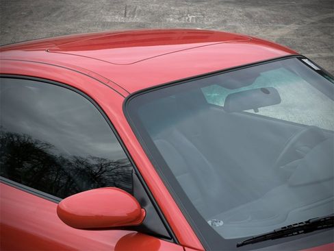 Used 1999 Porsche 911 Carrera image 24