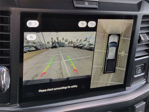 Certified 2026 Ford F450 Lariat w/ Chrome Package image 20