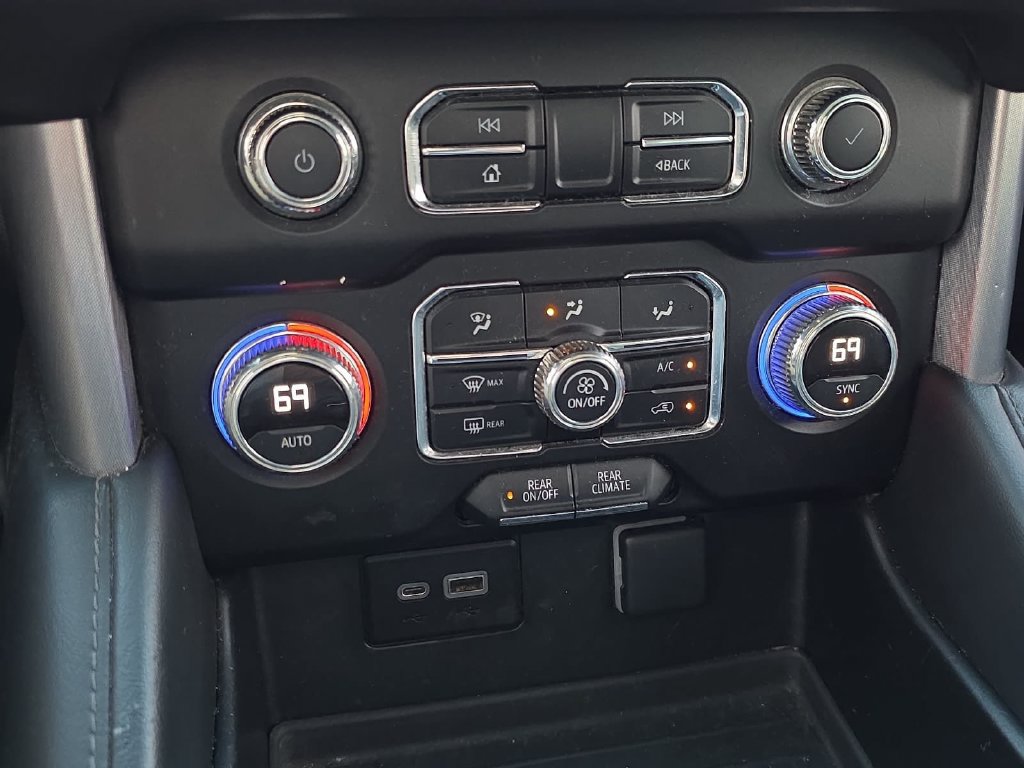 Used 2022 GMC Yukon SLE RWD image 24