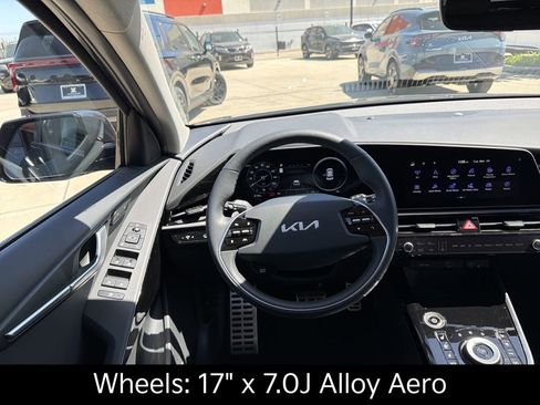 New 2026 Kia Niro Wave FWD image 12