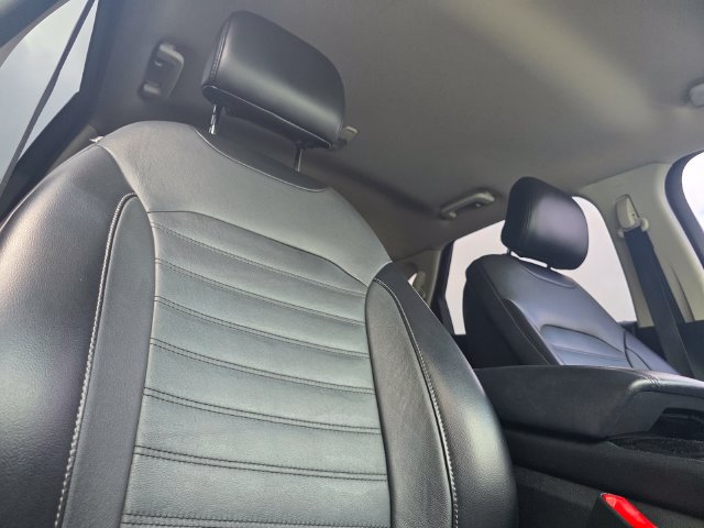 Used 2018 Ford Edge SEL w/ Equipment Group 201A FWD image 22