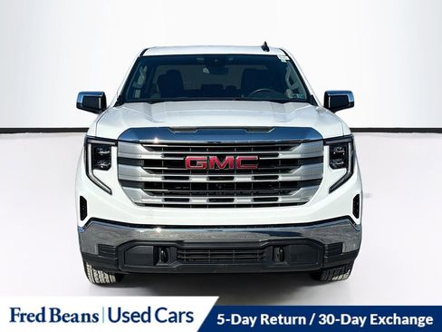Used 2024 GMC Sierra 1500 SLE image 2