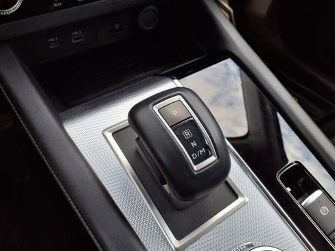 Used 2022 Mitsubishi Outlander SEL image 9