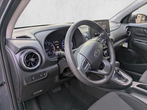 Used 2023 Hyundai Kona SEL w/ Winter Weather Package image 10