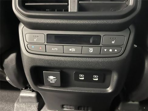 New 2026 Honda Pilot TrailSport image 18