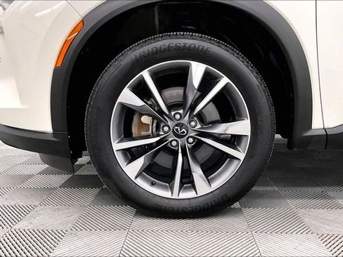 Used 2024 INFINITI QX60 Luxe AWD/4WD image 10
