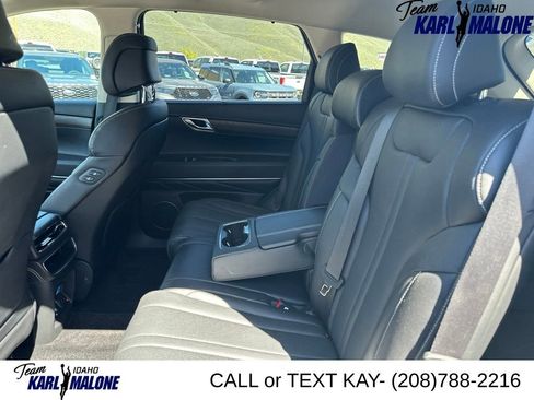 Used 2024 Genesis GV80 2.5T AWD/4WD image 15
