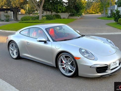 Used 2013 Porsche 911 Carrera S RWD image 6