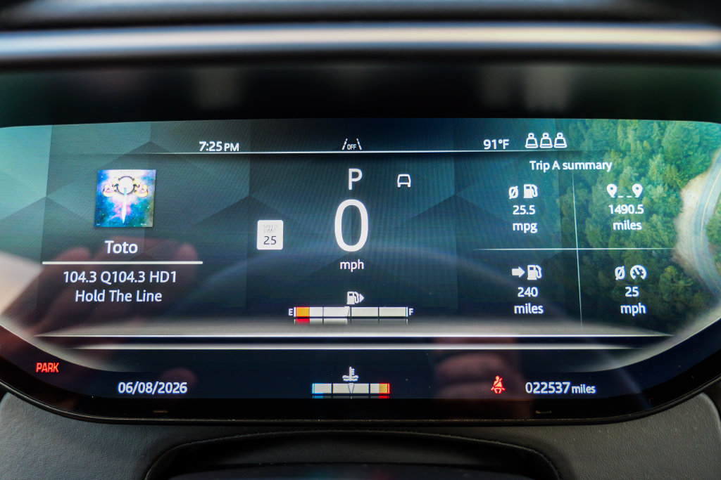 Used 2025 Land Rover Range Rover Sport SE AWD/4WD image 48