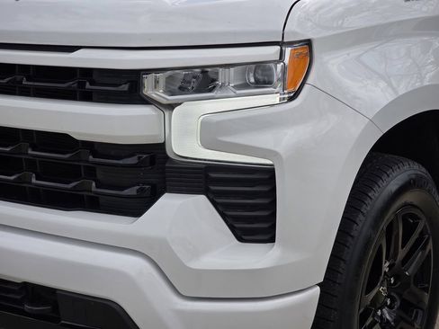 Used 2024 Chevrolet Silverado 1500 RST w/ Convenience Package II AWD/4WD image 7