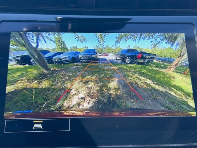 Used 2023 Chevrolet Bolt EUV LT w/ Convenience Package FWD image 22