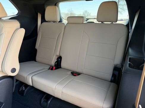 New 2026 Buick Enclave Preferred w/ Power Package AWD/4WD image 7