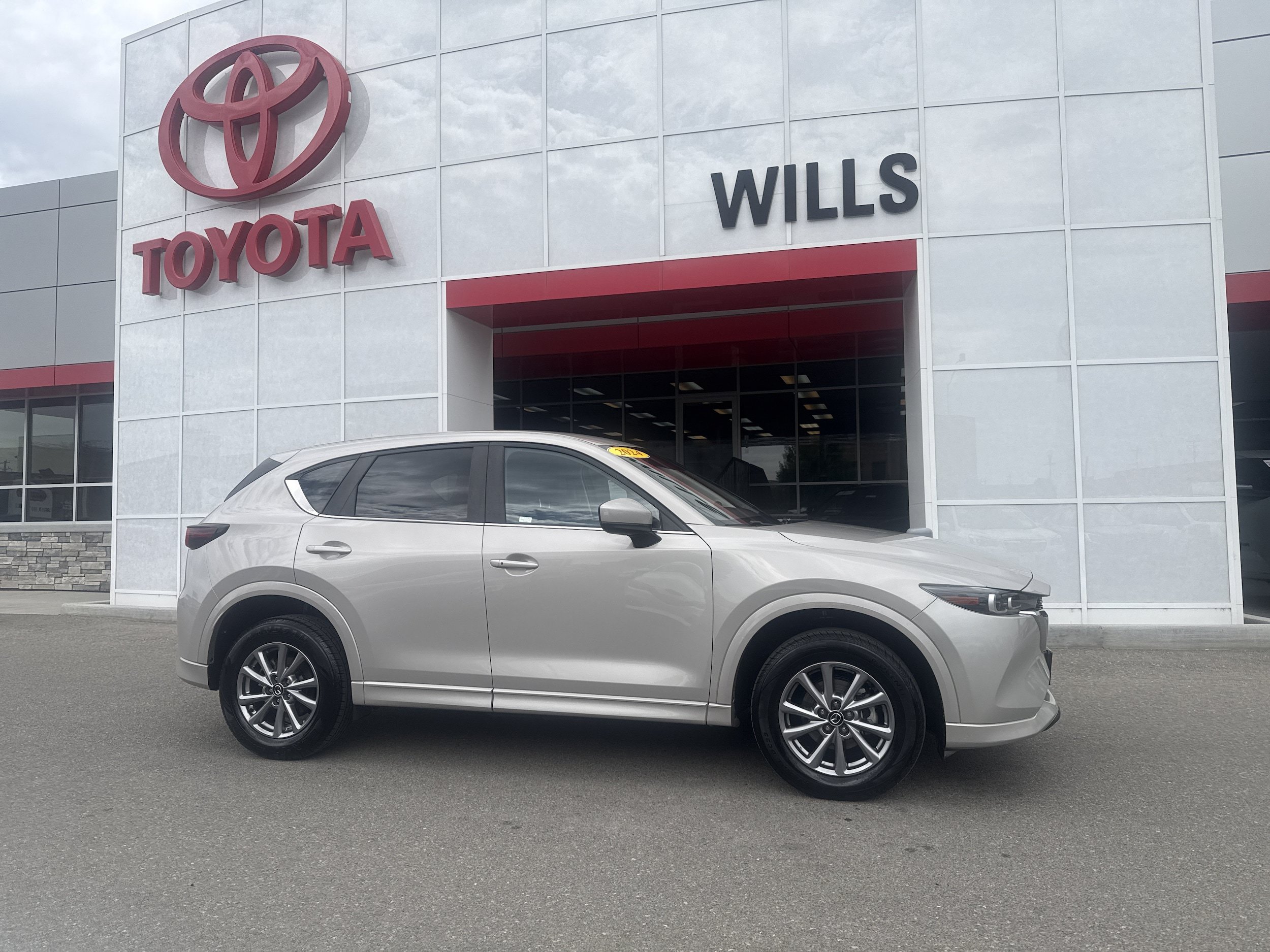 Used 2024 MAZDA CX-5 AWD 2.5 S w/ Select Package image 1
