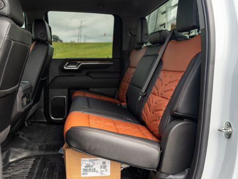 New 2026 Chevrolet Silverado 3500 LT w/ Convenience Package AWD/4WD image 28