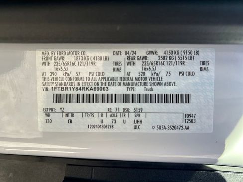 Used 2024 Ford Transit 250 Low Roof w/ Exterior Upgrade Package image 27