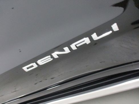 New 2026 GMC Sierra 1500 Denali w/ Denali Reserve Package image 6