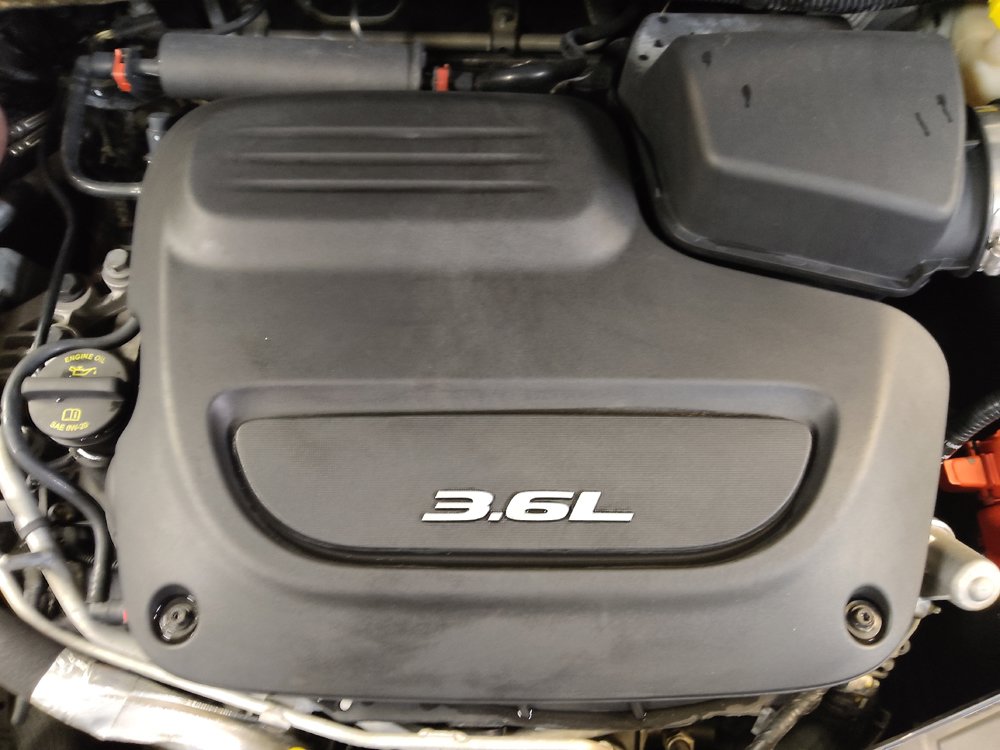 Used 2017 Chrysler Pacifica Touring-L FWD image 30