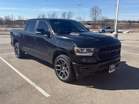 Used 2019 RAM 1500 Sport w/ Leather & Sound Group image 20