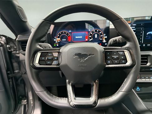 Used 2024 Ford Mustang Coupe RWD image 18