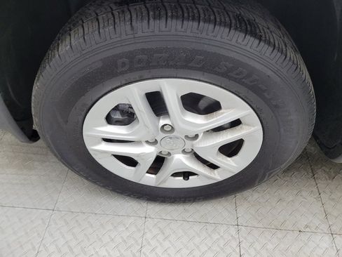 Used 2018 Jeep Compass Sport image 31