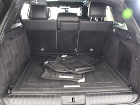Used 2019 Land Rover Range Rover Sport Dynamic SE AWD/4WD image 24