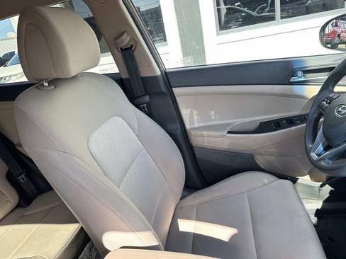 Used 2017 Hyundai Tucson SE image 13
