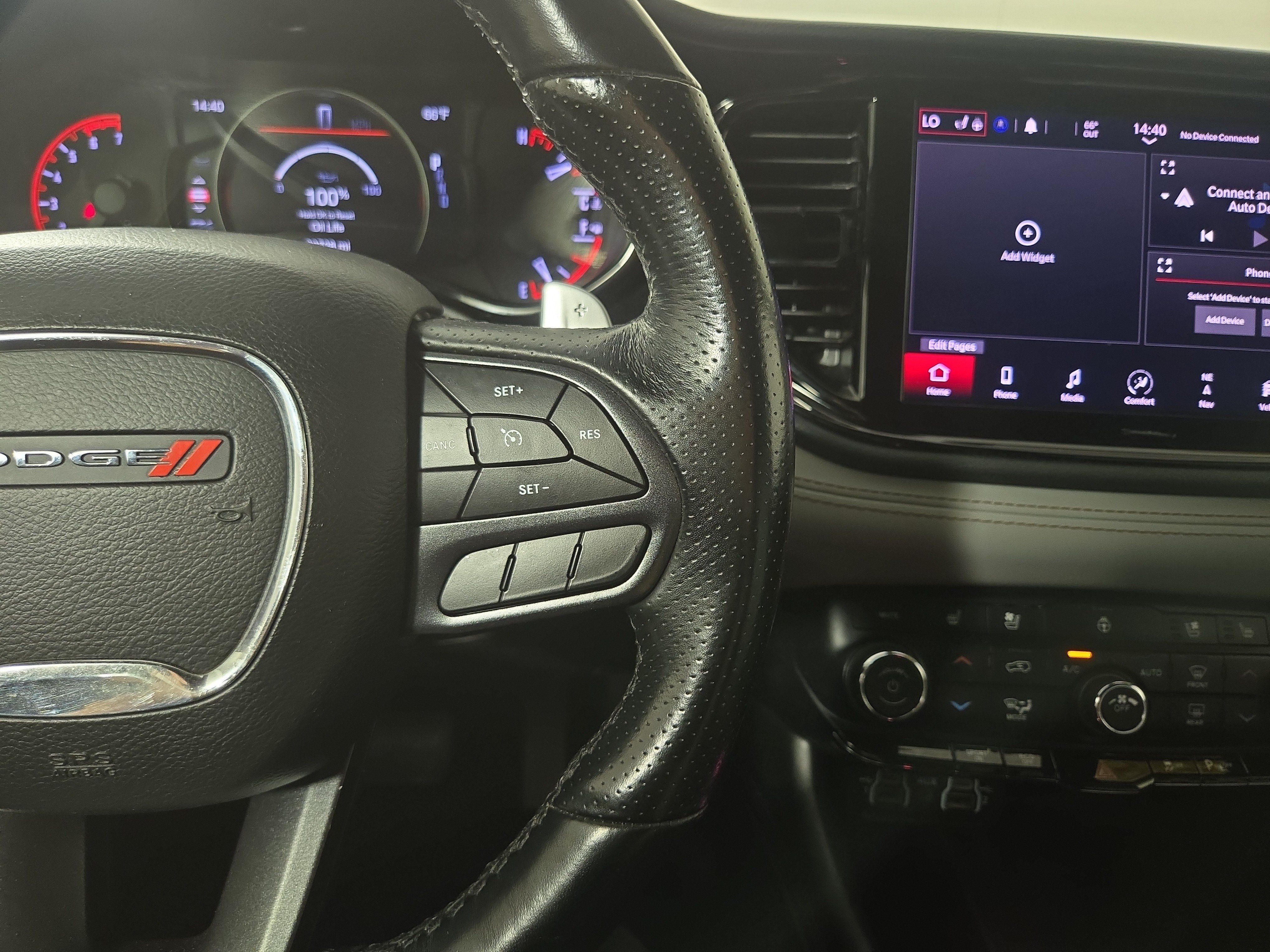 Used 2022 Dodge Durango R/T AWD/4WD image 16