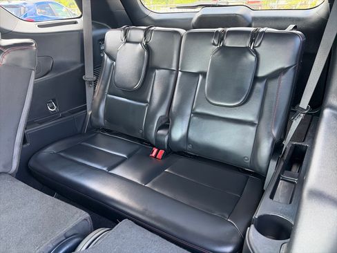 Certified 2025 Ford Explorer ST-Line RWD image 19