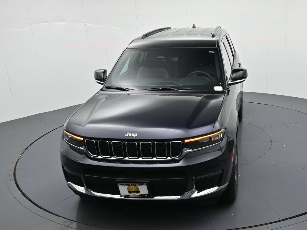 Used 2024 Jeep Grand Cherokee L Limited AWD/4WD image 28
