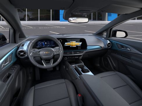 New 2026 Chevrolet Equinox EV LT w/ LPO, Blackout Package image 15
