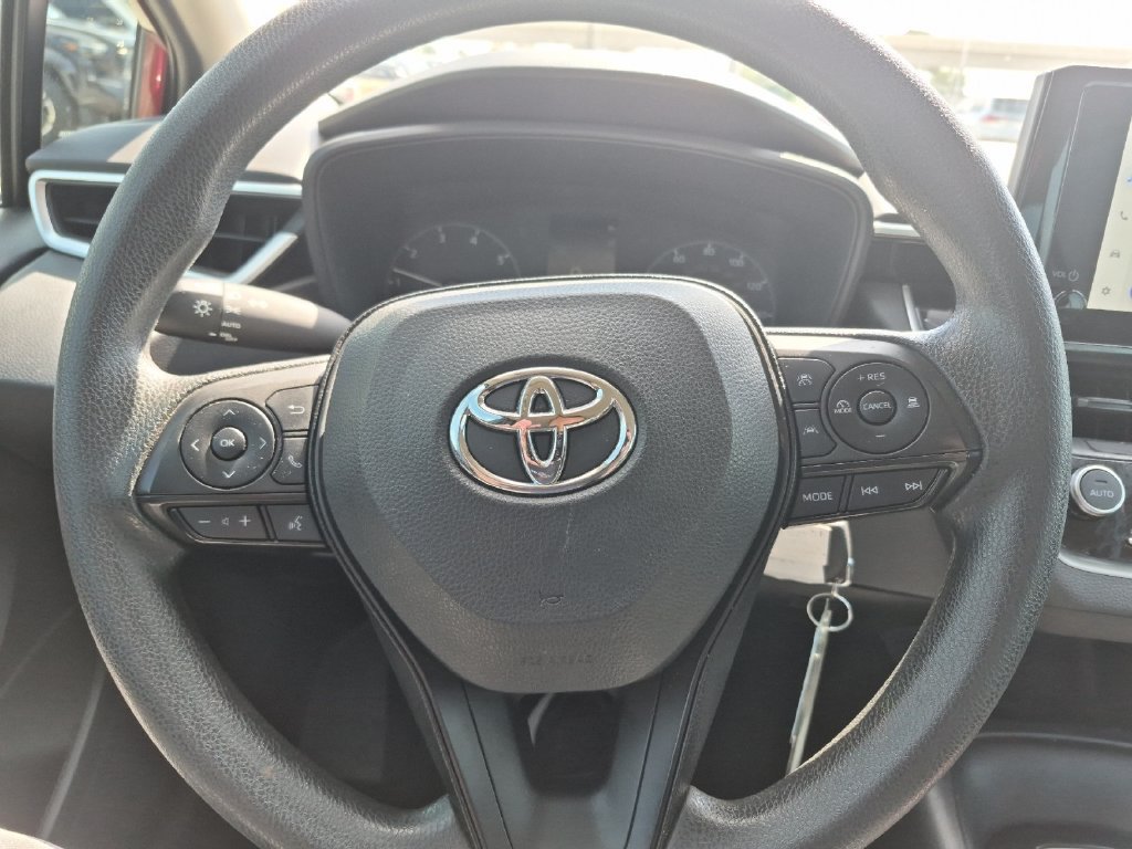 Used 2024 Toyota Corolla LE FWD image 20