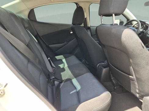 Used 2017 Toyota Yaris iA FWD image 18
