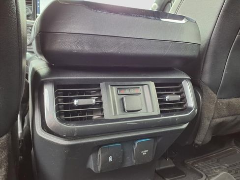 Used 2023 Ford F150 Lariat w/ Equipment Group 502A High image 33