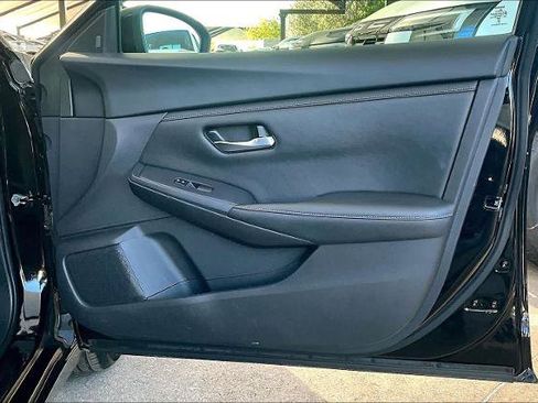 Certified 2024 Nissan Sentra SV image 21