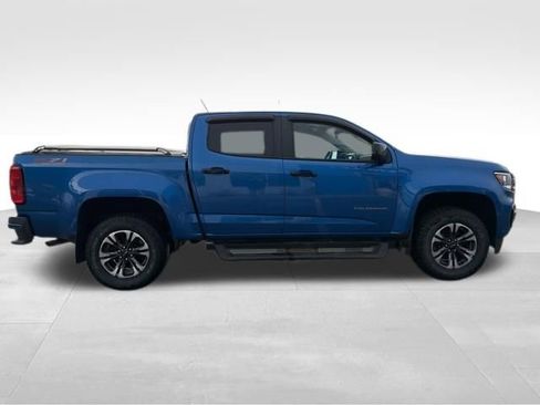 Used 2021 Chevrolet Colorado Z71 w/ Safety Package AWD/4WD image 9
