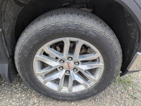 Used 2021 GMC Sierra 1500 SLT image 23